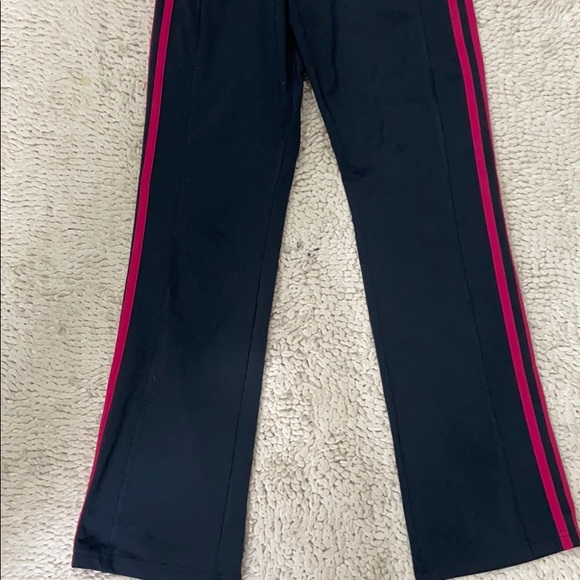 Sweats - Picture 2 of 4